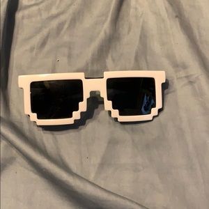 Minecraft sunglasses 🕶